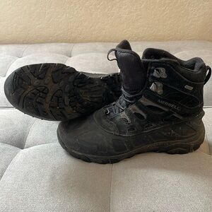 Black Merrell, waterproof, hiking boots size men’s 10